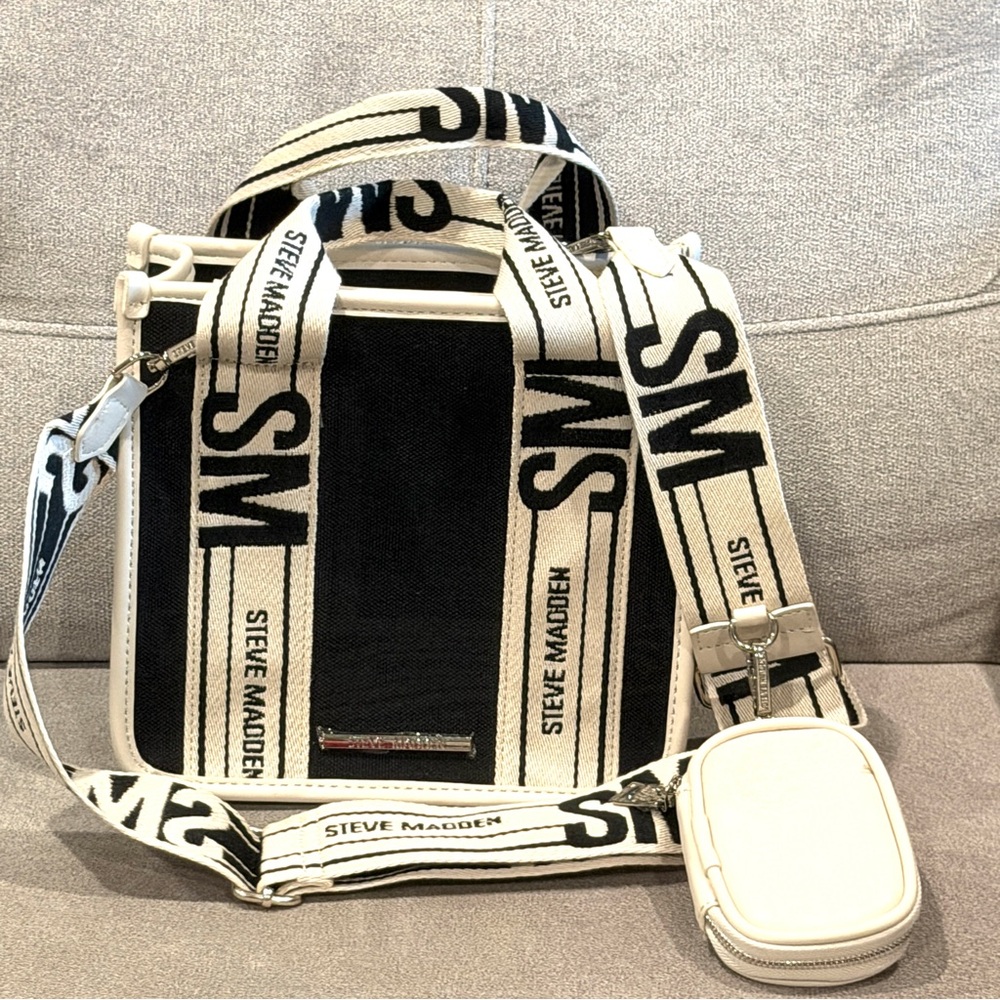 Steve Madden BWEBBER Canvas Tote/Crossbody - Black/White